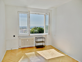 2. pokoj - Prodej bytu 2+1 v osobním vlastnictví 65 m², Aš