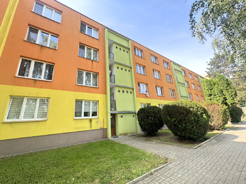 Prodej bytu 1+kk v družstevním vlastnictví 20 m², Postoloprty