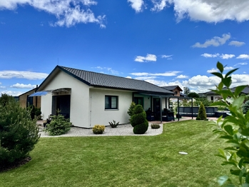 Prodej domu 100 m², Kozmice
