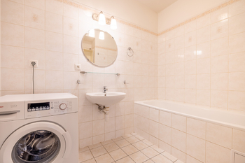 Prodej bytu 2+kk v osobním vlastnictví 56 m², Praha 9 - Letňany