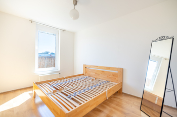 Prodej bytu 2+kk v osobním vlastnictví 56 m², Praha 9 - Letňany