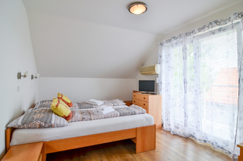Prodej domu 192 m², Novosedly
