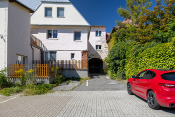 Prodej bytu 2+kk v osobním vlastnictví 58 m², Unhošť