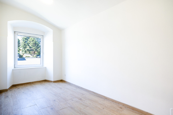 Prodej bytu 2+kk v osobním vlastnictví 58 m², Unhošť