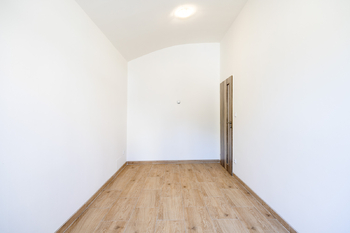 Prodej bytu 2+kk v osobním vlastnictví 58 m², Unhošť