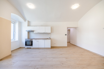 Prodej bytu 2+kk v osobním vlastnictví 58 m², Unhošť