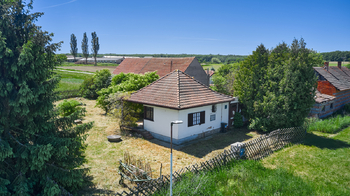 Prodej pozemku 3629 m², Hlušice