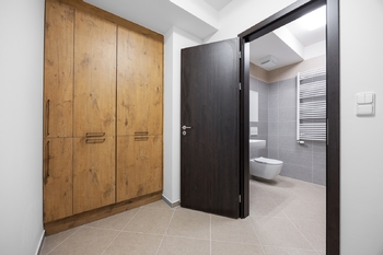 Pronájem bytu 1+kk v osobním vlastnictví 32 m², Praha 10 - Dolní Měcholupy