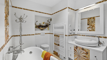 Prodej domu 228 m², Jince