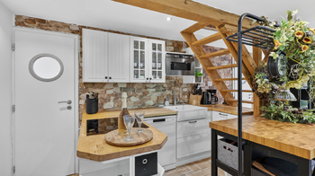 Prodej domu 338 m², Jince