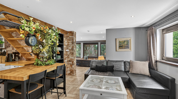 Prodej domu 338 m², Jince