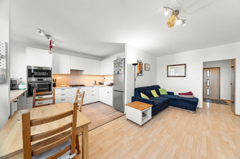Pronájem bytu 3+1 v osobním vlastnictví 74 m², Praha 9 - Prosek