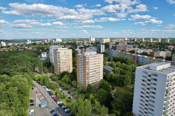 pohled venkovní 2 - Pronájem bytu 1+kk v osobním vlastnictví 28 m², Praha 4 - Braník