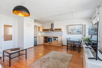 Prodej bytu 3+kk v osobním vlastnictví 79 m², Praha 6 - Řepy