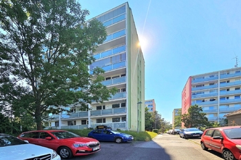 panelový dům - Prodej bytu 3+1 v družstevním vlastnictví 79 m², Brandýs nad Labem-Stará Boleslav