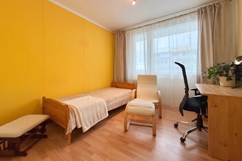 pokoj - Prodej bytu 3+1 v družstevním vlastnictví 79 m², Brandýs nad Labem-Stará Boleslav
