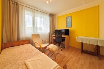pokoj - Prodej bytu 3+1 v družstevním vlastnictví 79 m², Brandýs nad Labem-Stará Boleslav
