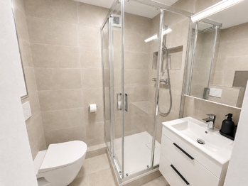Pronájem bytu 1+kk v osobním vlastnictví 20 m², Praha 9 - Černý Most