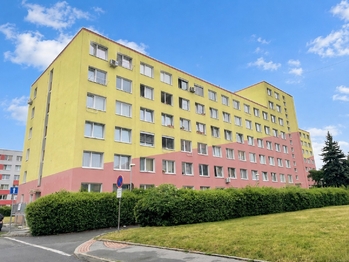 Pronájem bytu 1+kk v osobním vlastnictví 20 m², Praha 9 - Černý Most