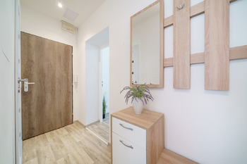 Prodej bytu 1+1 v osobním vlastnictví 29 m², Karlovy Vary