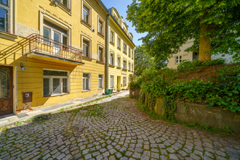 Prodej bytu 1+1 v osobním vlastnictví 29 m², Karlovy Vary
