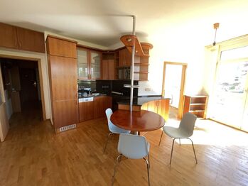 Pronájem bytu 2+kk v osobním vlastnictví 49 m², Praha 5 - Hlubočepy