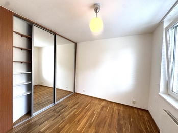 Pronájem bytu 2+kk v osobním vlastnictví 49 m², Praha 5 - Hlubočepy