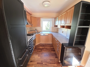 Pronájem domu 169 m², Topolany