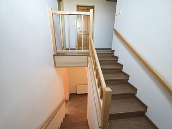 Pronájem domu 169 m², Topolany
