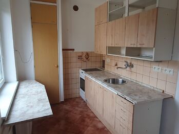 Pronájem bytu 2+1 v osobním vlastnictví 54 m², Pardubice