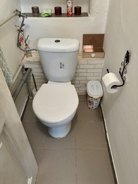 WC - Pronájem obchodních prostor, Hradec Králové