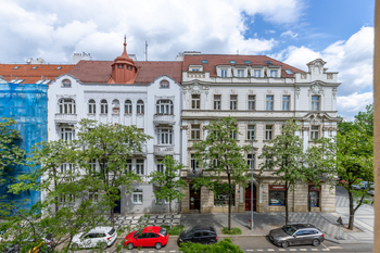 Pronájem bytu 2+1 v osobním vlastnictví 80 m², Praha 2 - Vinohrady