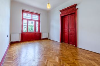 Pronájem bytu 2+1 v osobním vlastnictví 80 m², Praha 2 - Vinohrady
