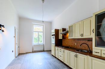 Pronájem bytu 2+1 v osobním vlastnictví 80 m², Praha 2 - Vinohrady