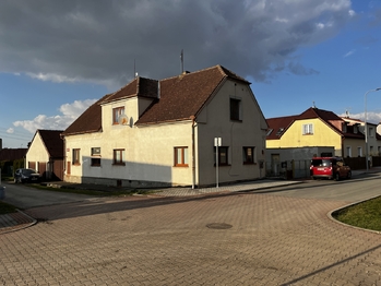 Prodej domu 290 m², Vejprnice