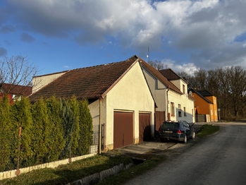 Prodej domu 290 m², Vejprnice