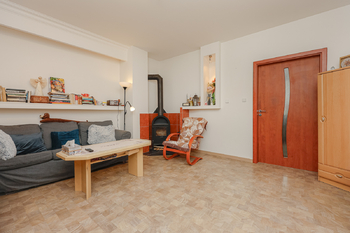 Prodej domu 290 m², Vejprnice