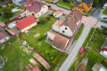 Prodej domu 290 m², Vejprnice