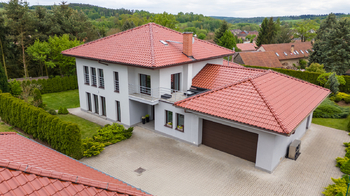 Prodej domu 634 m², Nučice