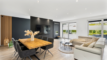 Prodej domu 634 m², Nučice