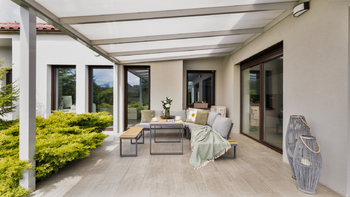 Prodej domu 634 m², Nučice
