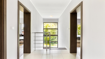 Prodej domu 634 m², Nučice