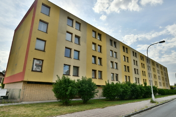 Pronájem bytu 3+kk v družstevním vlastnictví 74 m², Hradec Králové