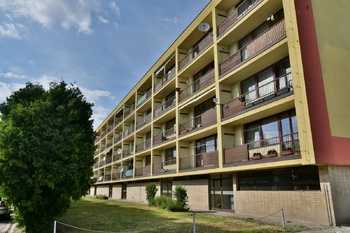 Pronájem bytu 3+kk v družstevním vlastnictví 74 m², Hradec Králové