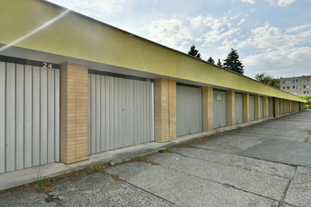 Pronájem bytu 3+kk v družstevním vlastnictví 74 m², Hradec Králové