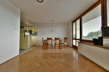 Pronájem bytu 3+kk v družstevním vlastnictví 74 m², Hradec Králové