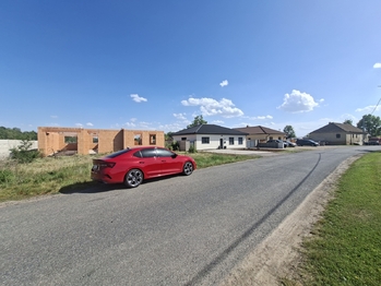 Prodej pozemku 827 m², Strachotice