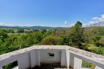 Prodej pozemku 3780 m², Hradištko