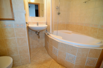 Prodej bytu 3+1 v osobním vlastnictví 72 m², Praha 5 - Motol