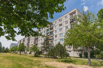 Prodej bytu 4+1 v osobním vlastnictví 95 m², Hradec Králové